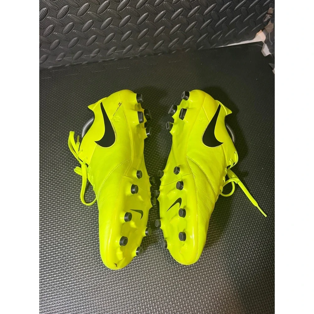 Nike Tiempo Genio II Leather Soccer Cleats Mens 12 Volt Yellow Black 819213-707
